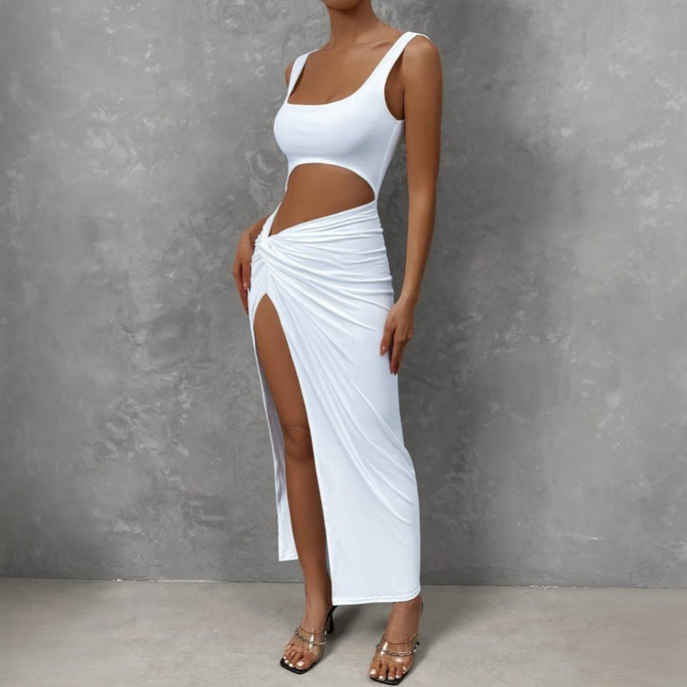 Sublim Maxi-Kjole med Cut-Out Detaljer og Dramatisk Slids