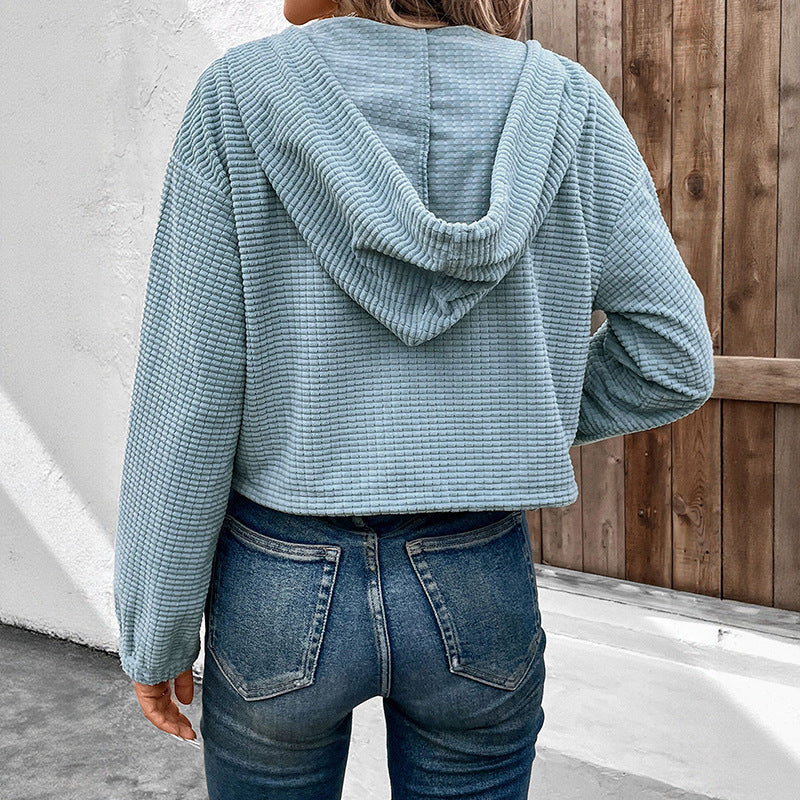 Stilfuld cropped hættetrøje til kvinder i struktureret design
