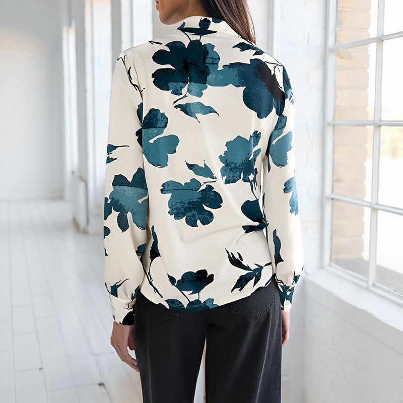 Blomstret Bluse med Moderne Krave til Stilfulde Kvinder