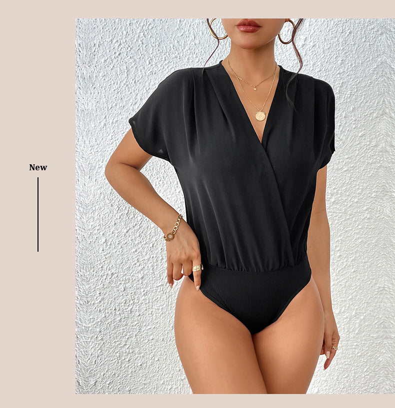 Feminin Bodysuit med V-udskæring og fleksibel talje
