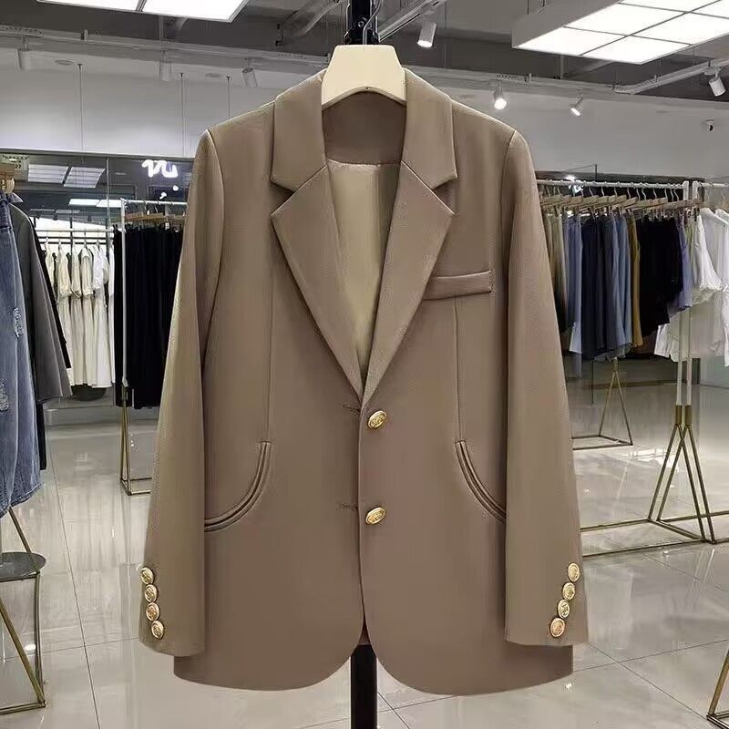 Stilren Damblazer med Skarp Design