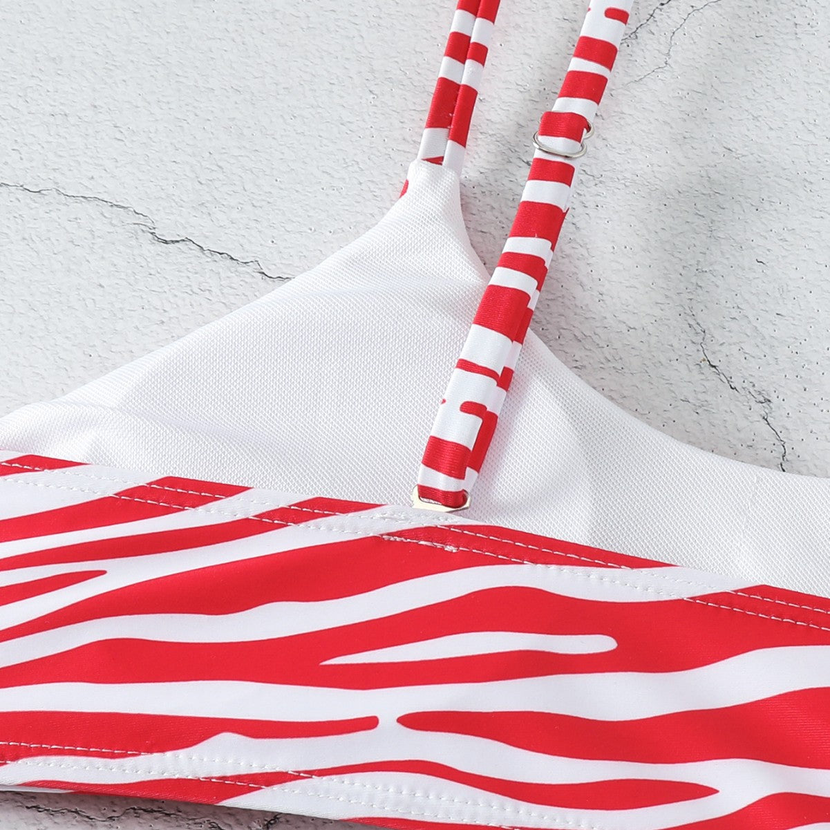 Sofistikerat Bikini Set med Lekfull Kjol