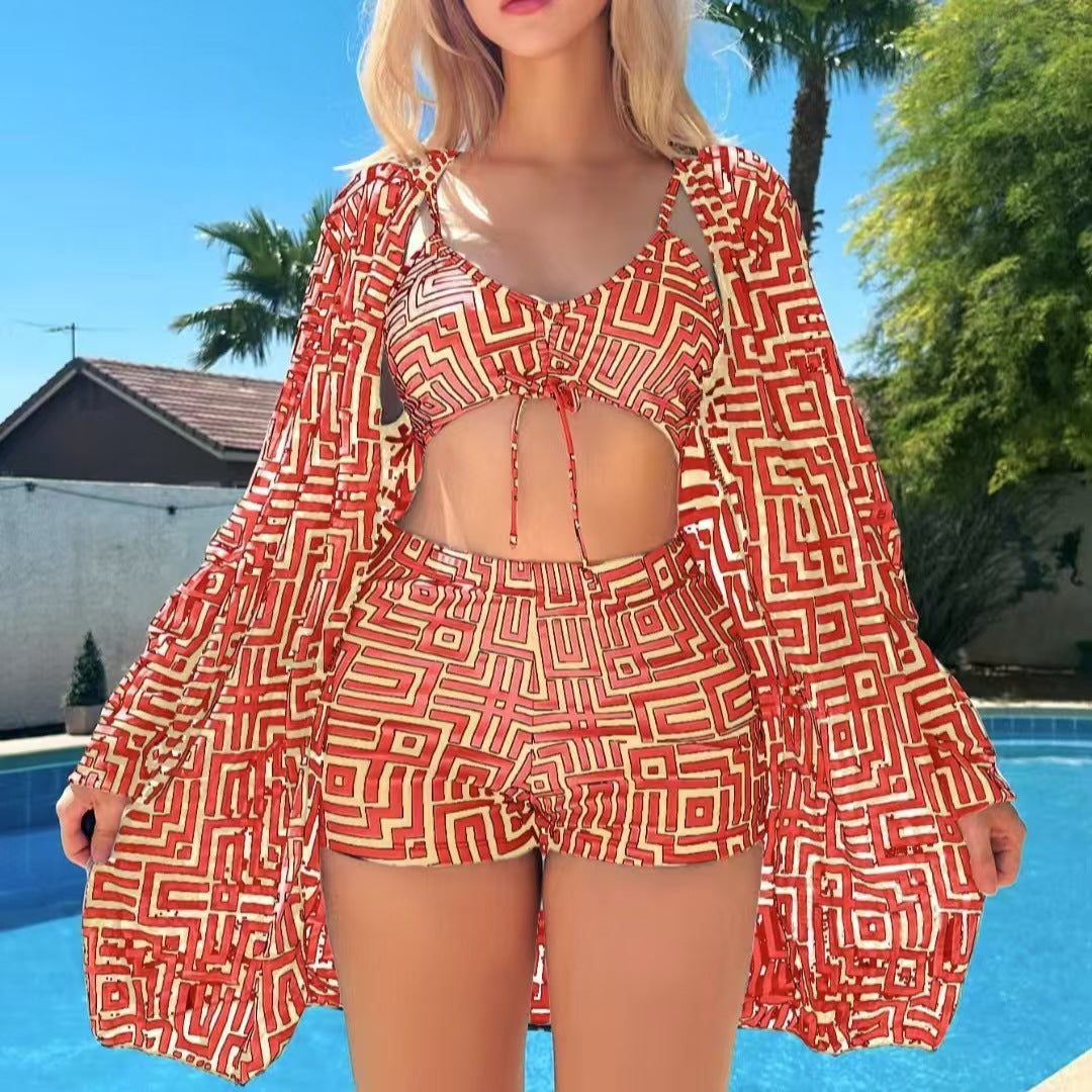 Stiligt Badsätt med Trendig Kimono och Avslappnade Shorts