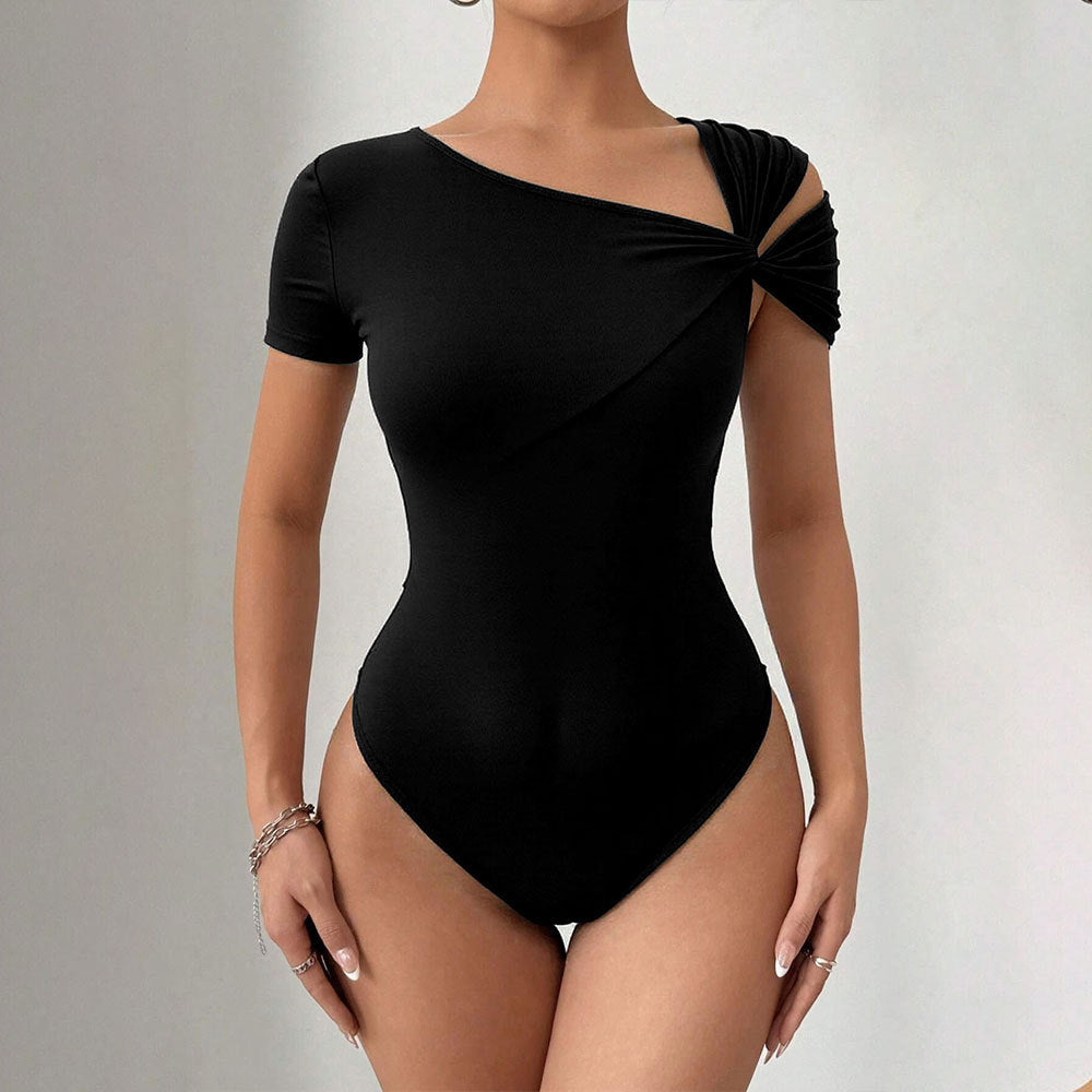 Dambody med asymmetrisk snitt och draperingar