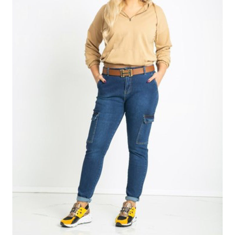Dame Cargo Jeans med praktiske lommer og moderne pasform