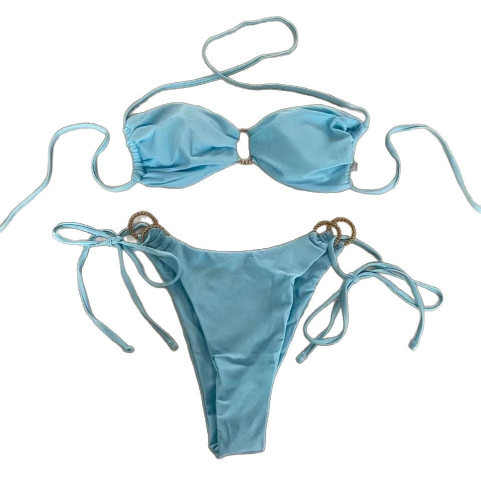 Eleganta Bandeau-Bikini med Guldiga Detaljer