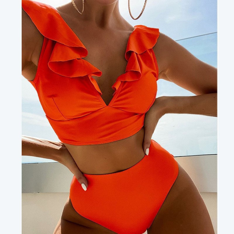 Feminint Bikiniset med Charmiga Volanger och Hög Midja
