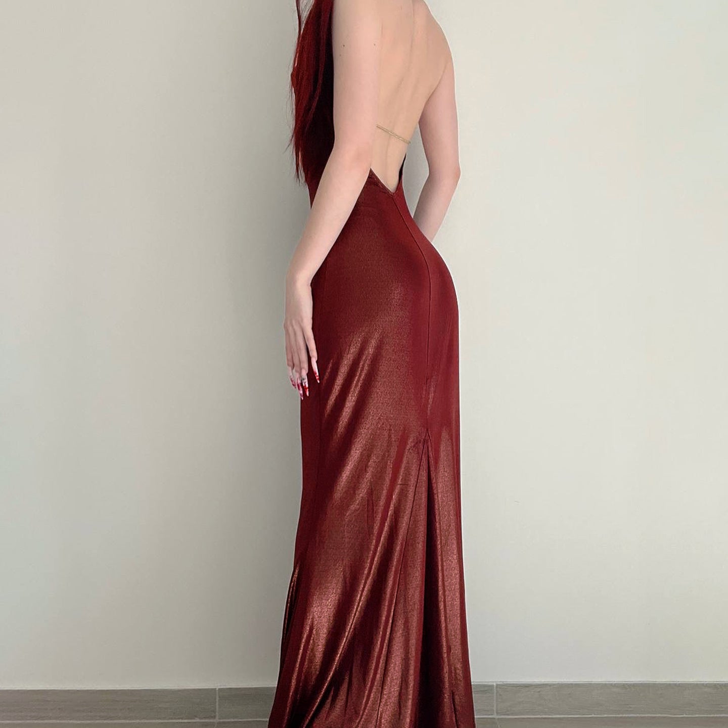 Strålande Aftonklänning med Satin och Elegant Slits