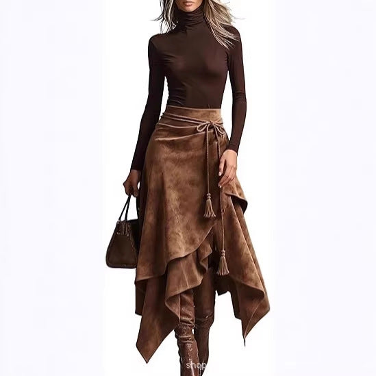 Elegant asymmetrisk omlottkjol med lekfulla fransar