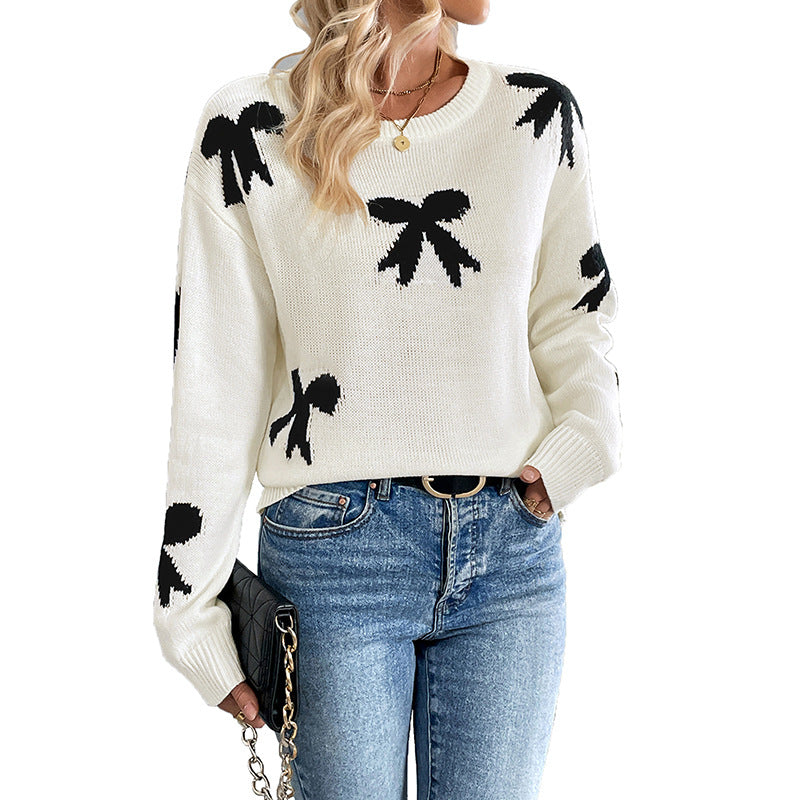 Feminint Strikket Pullover med Legende Sløjfedetaljer