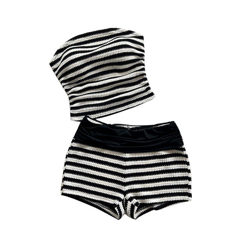 Moderne Cropped Bikinisæt med Stribet Design og Høj Talje