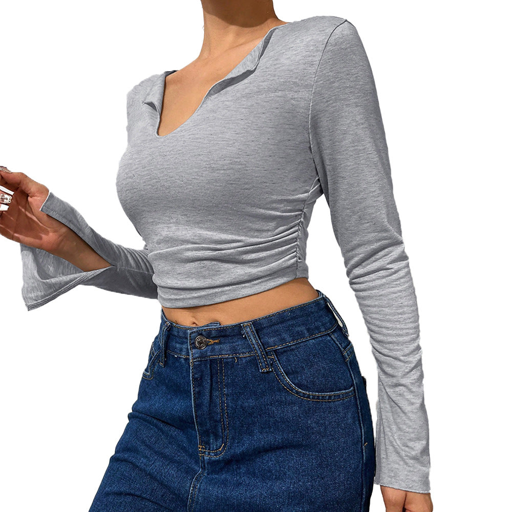 Elegant Cropped Langarmbluse med Trompetærmer og V-Hals