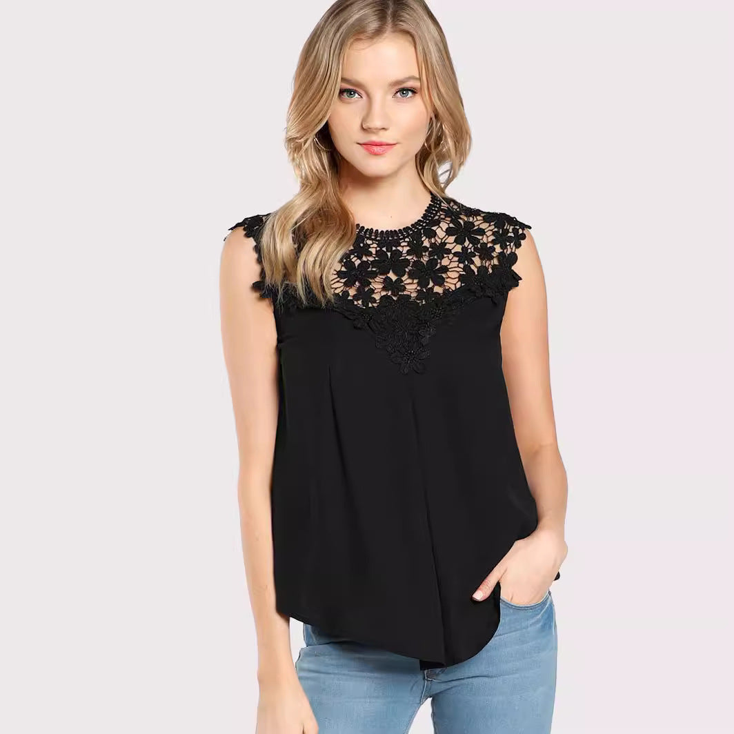 Feminine Bluse med Blomsterbroderi og Let Silhuet