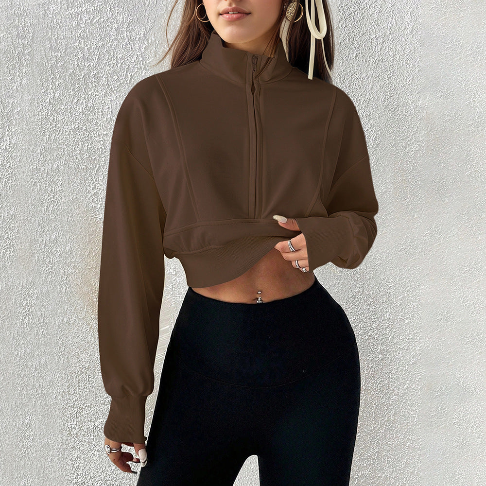 Stilfuld cropped Sweatshirt med høj lukning og blødt stof