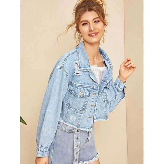 Feminin Jeansjacka med Trendiga Slitna Detaljer