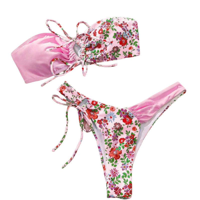 Blomstrande Bandeau-Bikini Set för Sommardagar