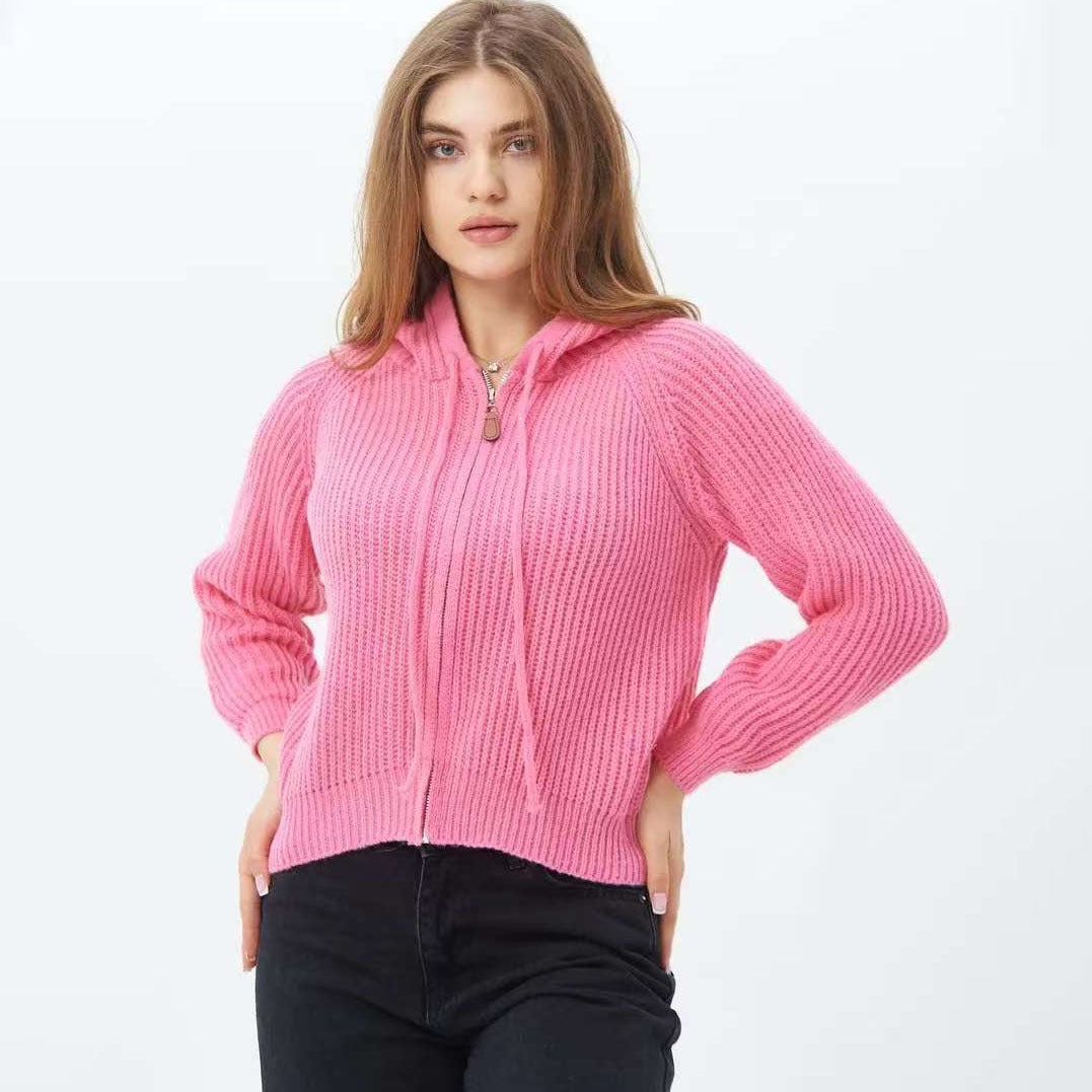 Stilren Cropped Hoodie i Mjuk Stickad Design