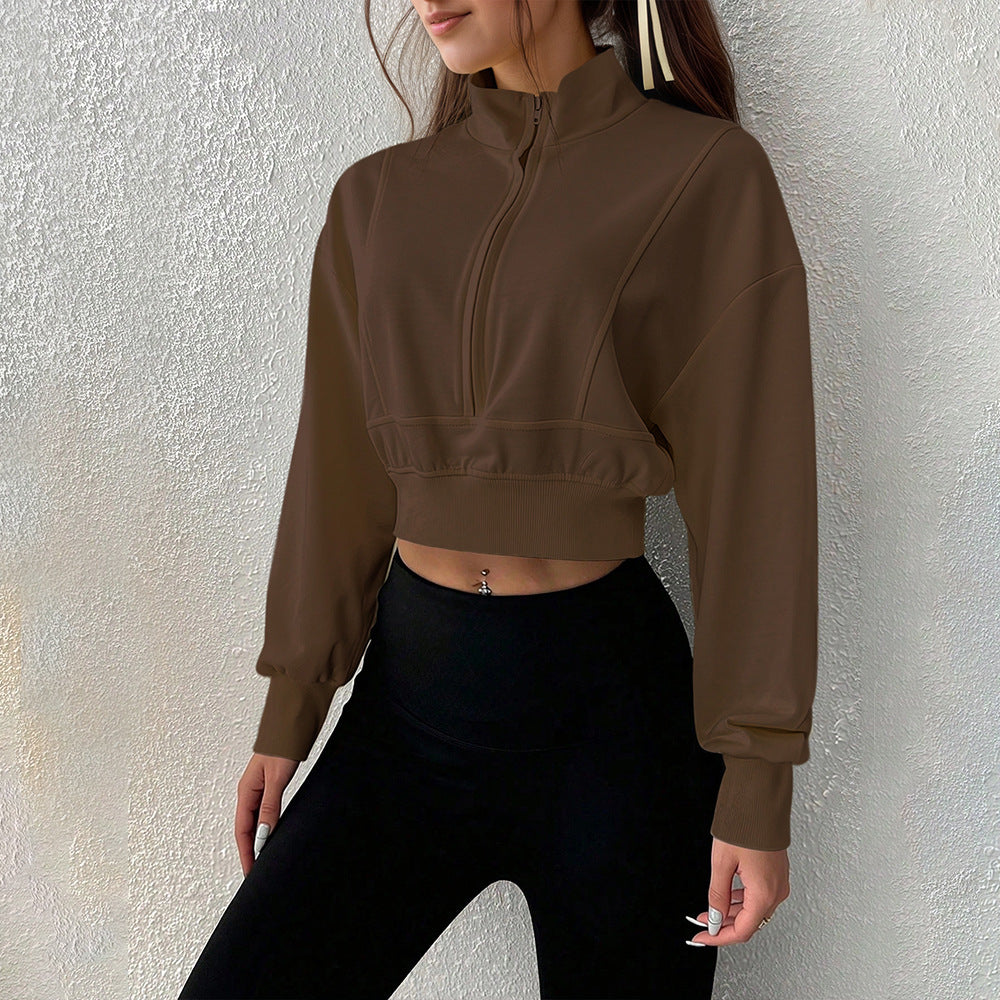 Stilfuld cropped Sweatshirt med høj lukning og blødt stof