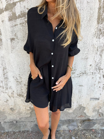 Oversize Bluse og Shorts-Sæt – Solfyldt Stil