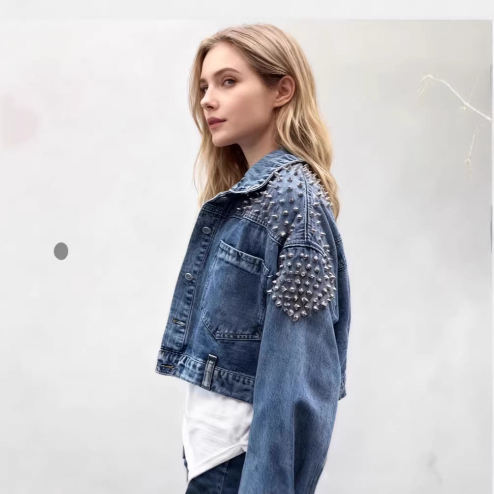 Urban Couture Denimjakke med Unikke Detaljer