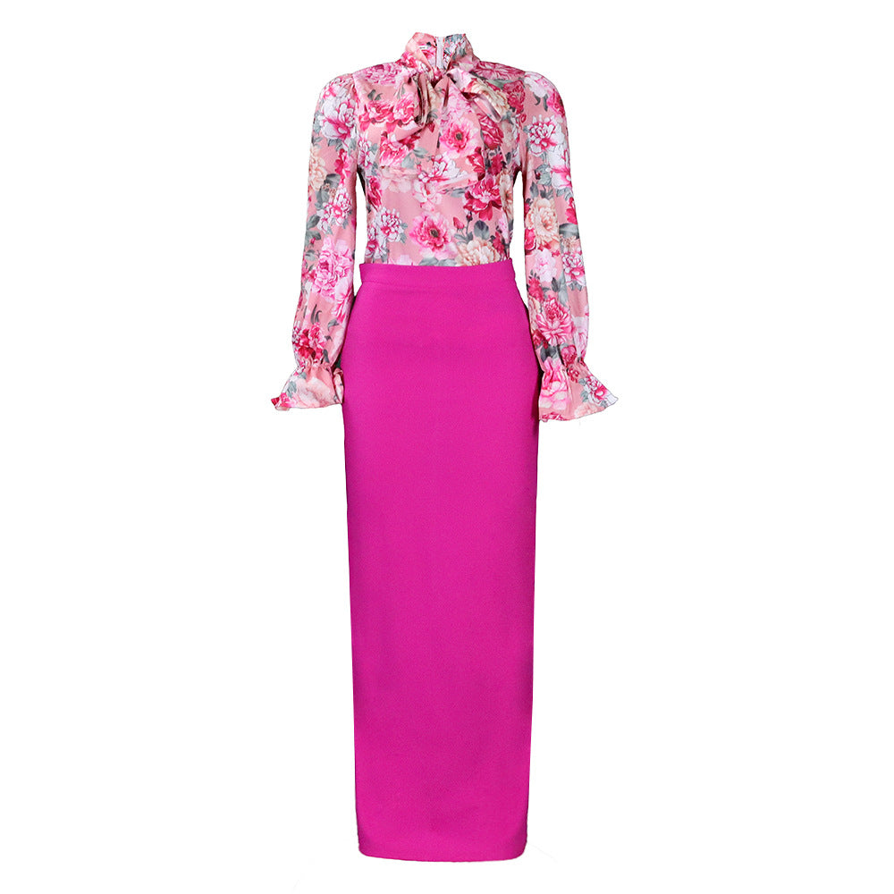 Elegant Bluse med Flatterende Rynker og Blomsterprint