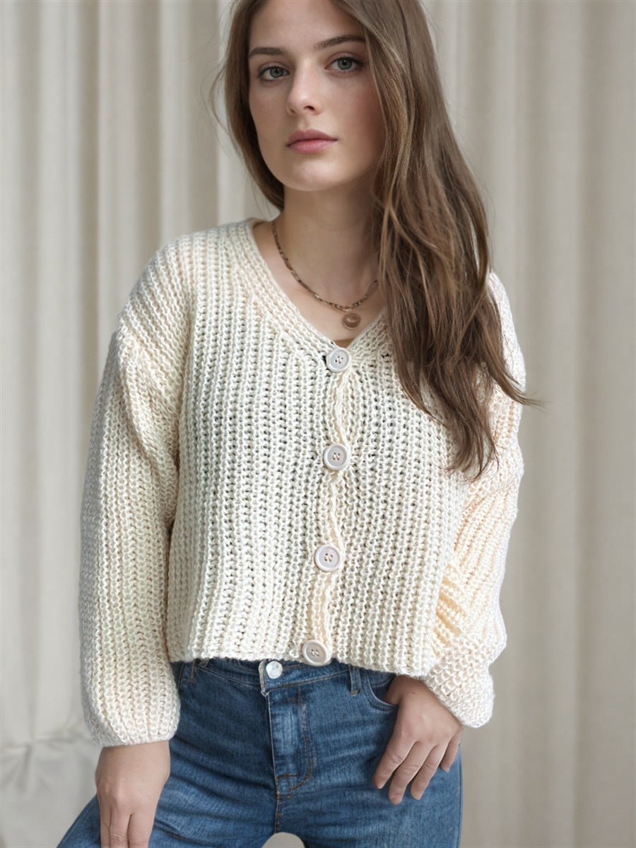 Moderne cropped strikjakke med tekstur og charme