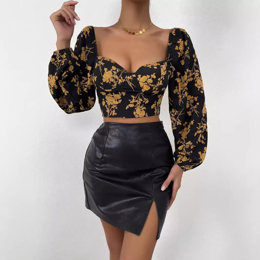 Blommönstrad Crop-Top med Puffärmar för Den Stilsäkra Kvinnan