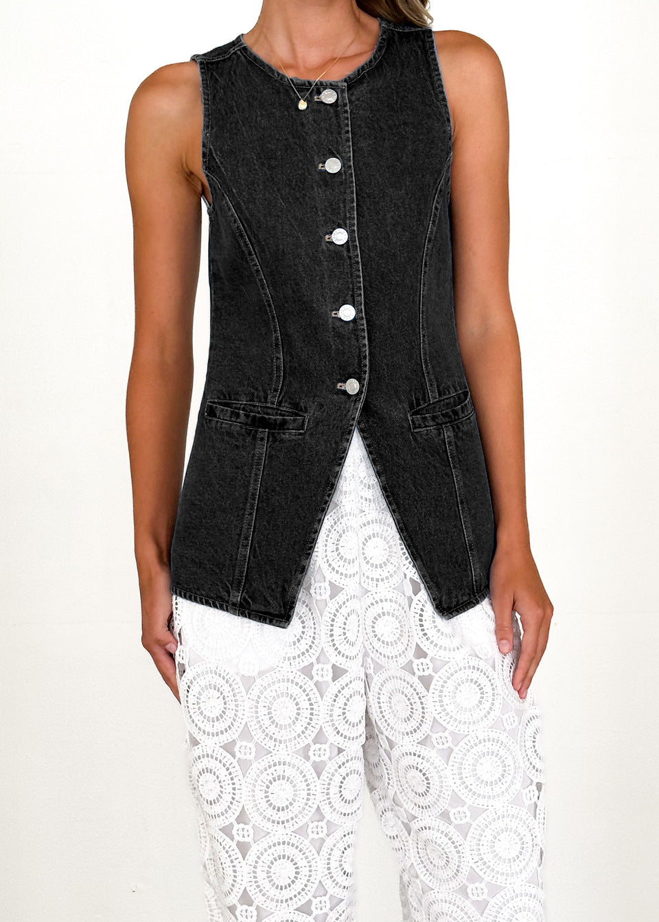 Elegant Denim Vest med Slank Silhuet og Unikke Detaljer