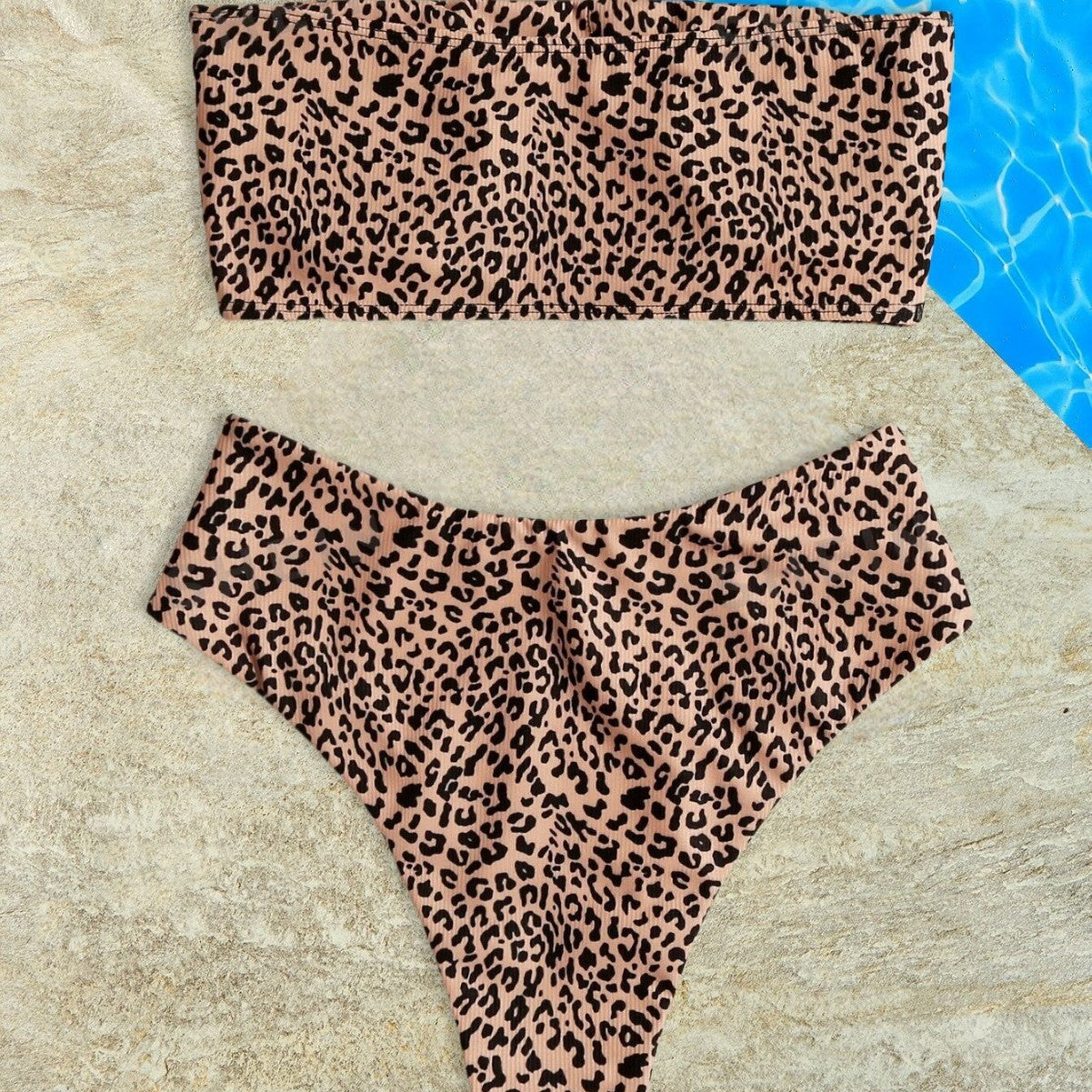 Stiligt Bandeau-Bikini-Set med Snyggt Djurmotiv