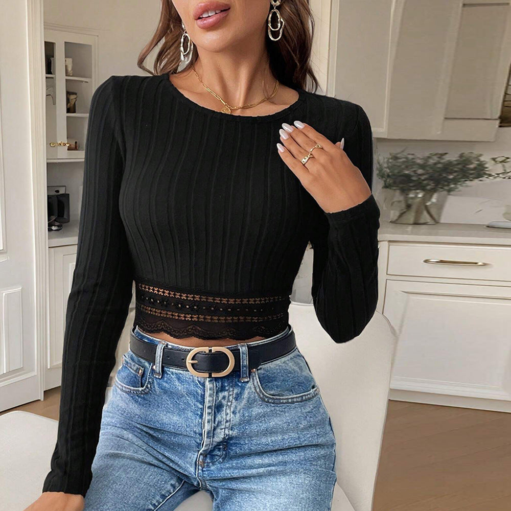 Elegant cropped langærmet top med fine spidsdetaljer