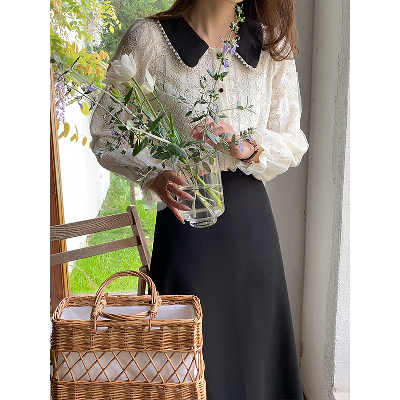 Fortryllende Bluse med Spidskrave og Elegante Detaljer