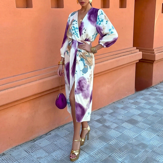 Blommande A-linjeklänning med Lätta Ärmar