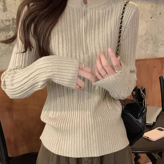 Feminint Sweatshirt med Stilfuld Krave