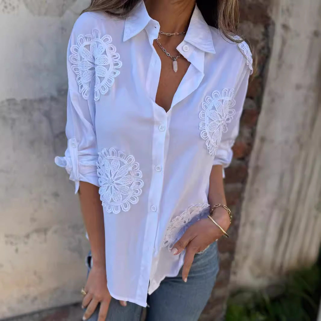Feminin Chic Bluse med Delikate Spidsdetaljer