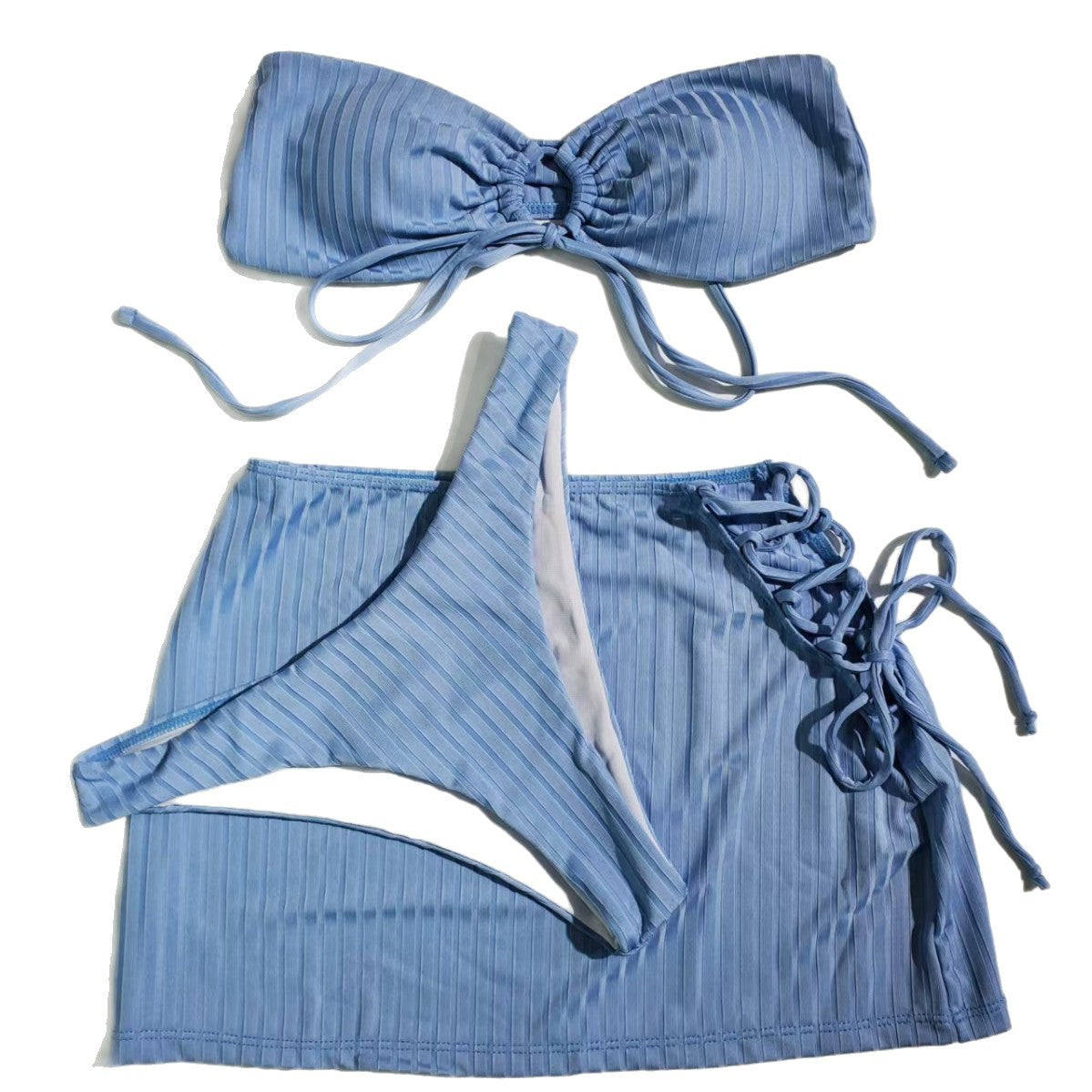 Snygg Bandeau-Bikini med Finstämt Knyte och Sidosnören