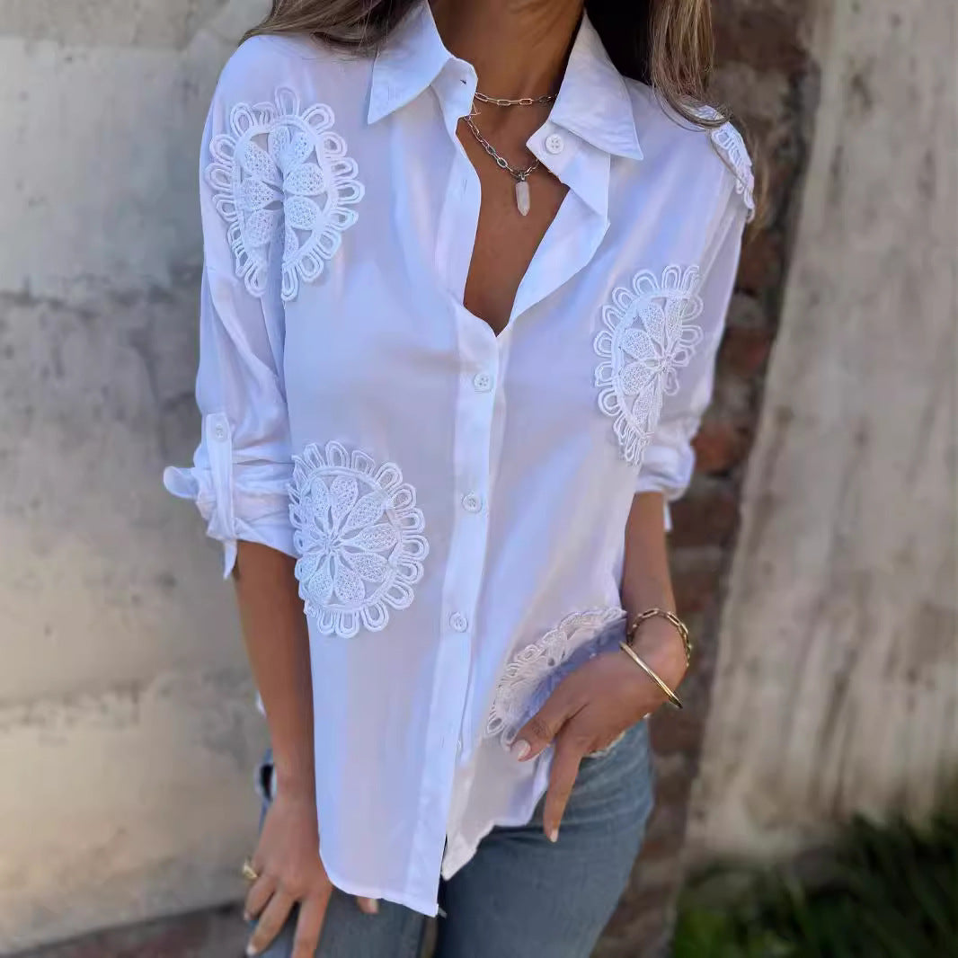 Feminin Chic Bluse med Delikate Spidsdetaljer