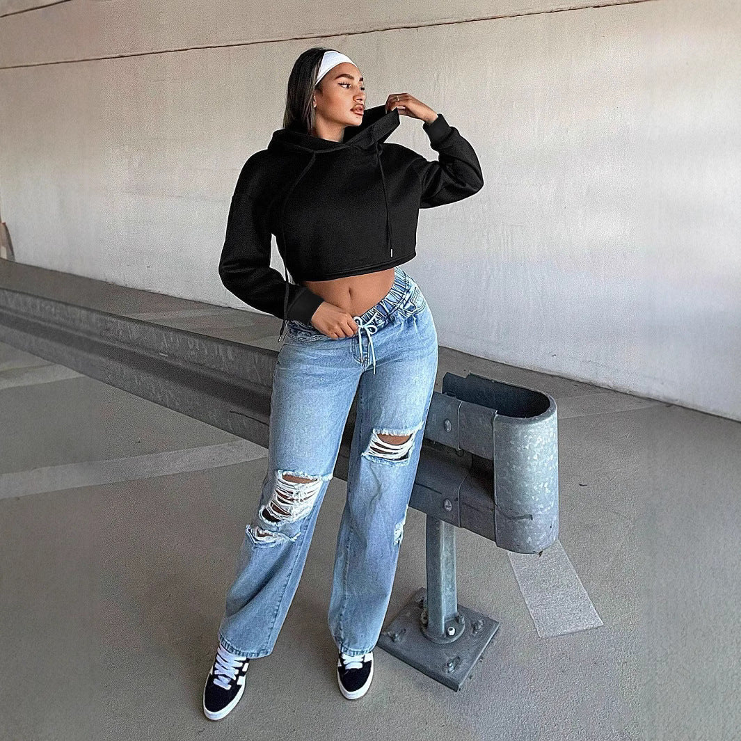 Stilfuld cropped Sweatshirt med løs pasform og hætte