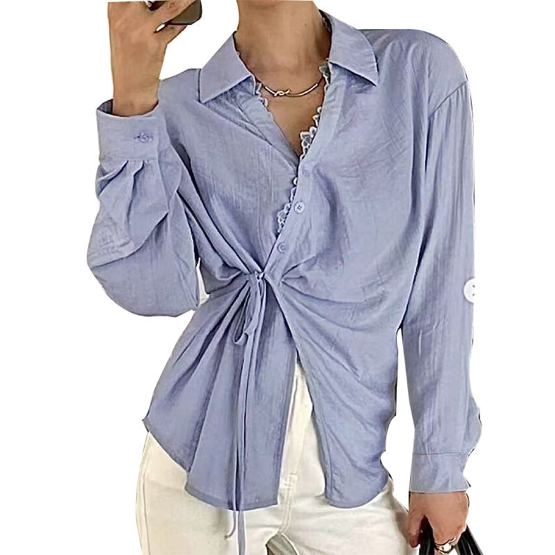 Feminine Bluse med Knyt og Volangdetaljer
