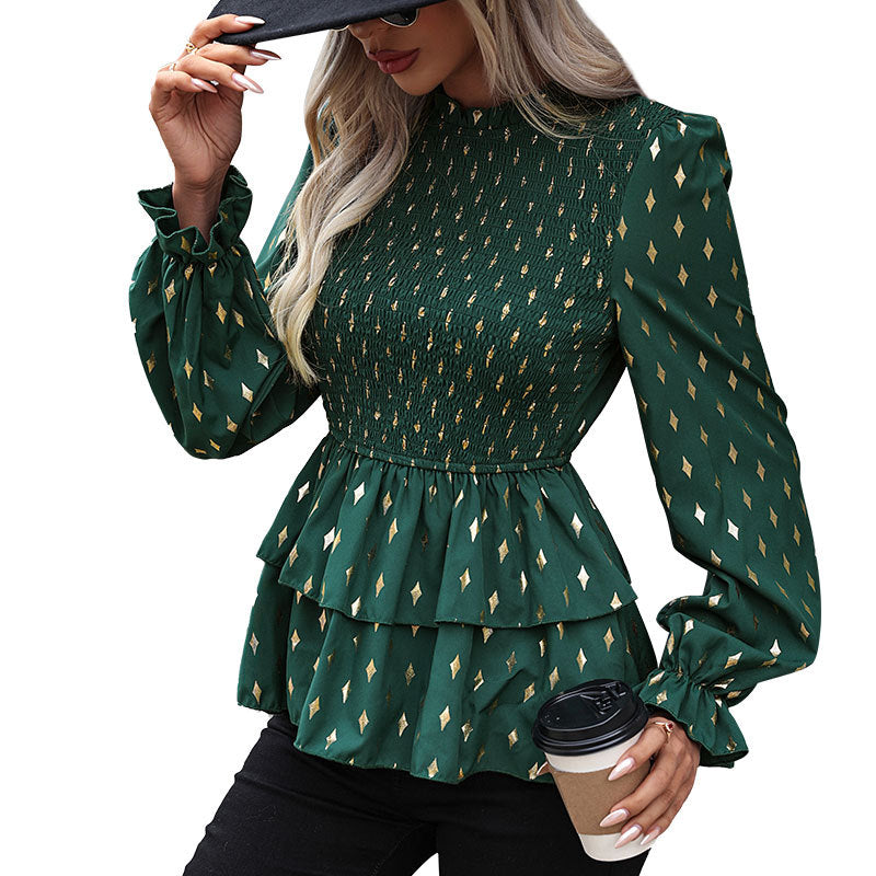 Feminina Blus med Fina Detaljer och Elegant Skärning
