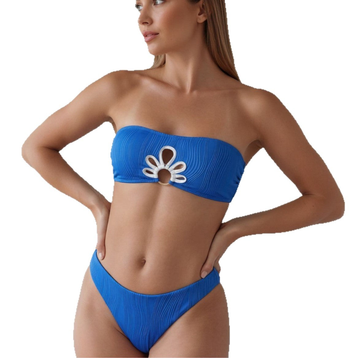 Feminint Bandeau-Bikini med Blommig Detalj från Solglimt