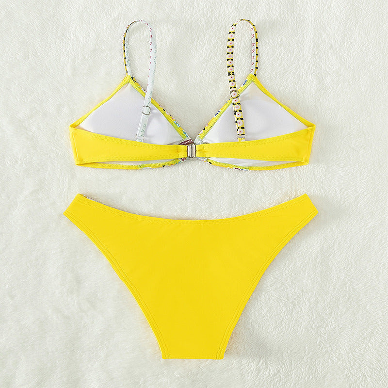 Blomstrande Bikini-Set för en Elegant Sommarlook