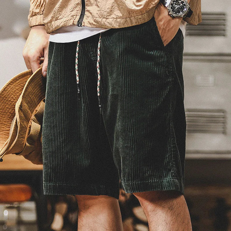 Sofistikerade Cordshorts för en Sommarlook med Stil