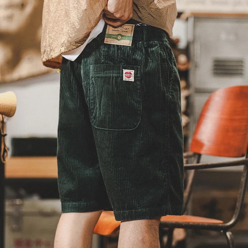 Sofistikerade Cordshorts för en Sommarlook med Stil