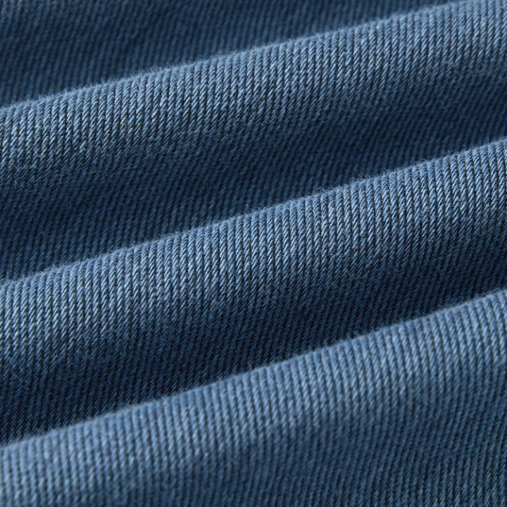 Elegant viddejeans med høj talje – et must-have til stilen