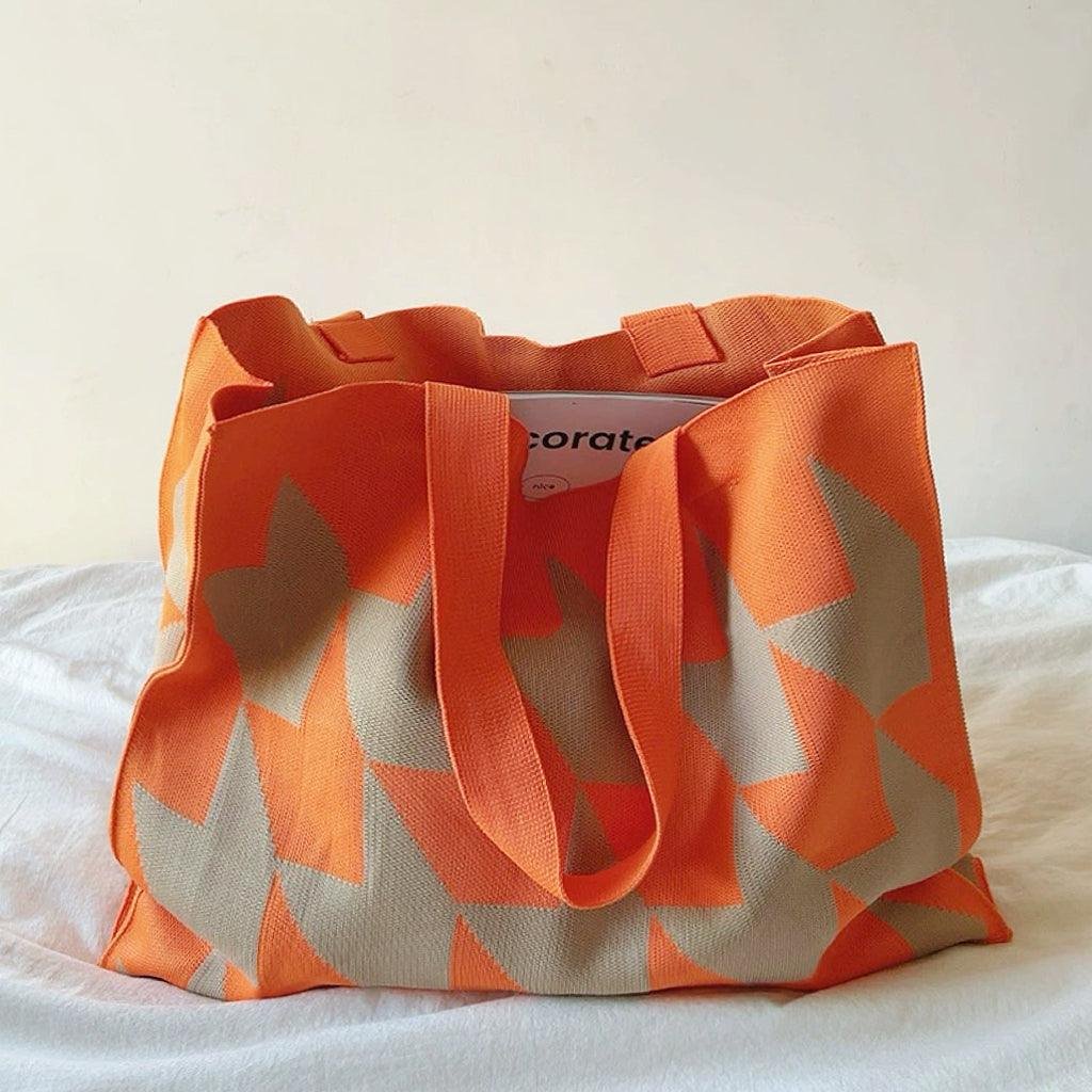 Liva | Färgstark geometrisk shoppingväska i canvas