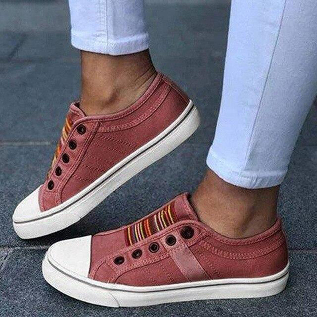 Vivid Trend | Stiliga Randiga Canvas-Sneakers för Damer