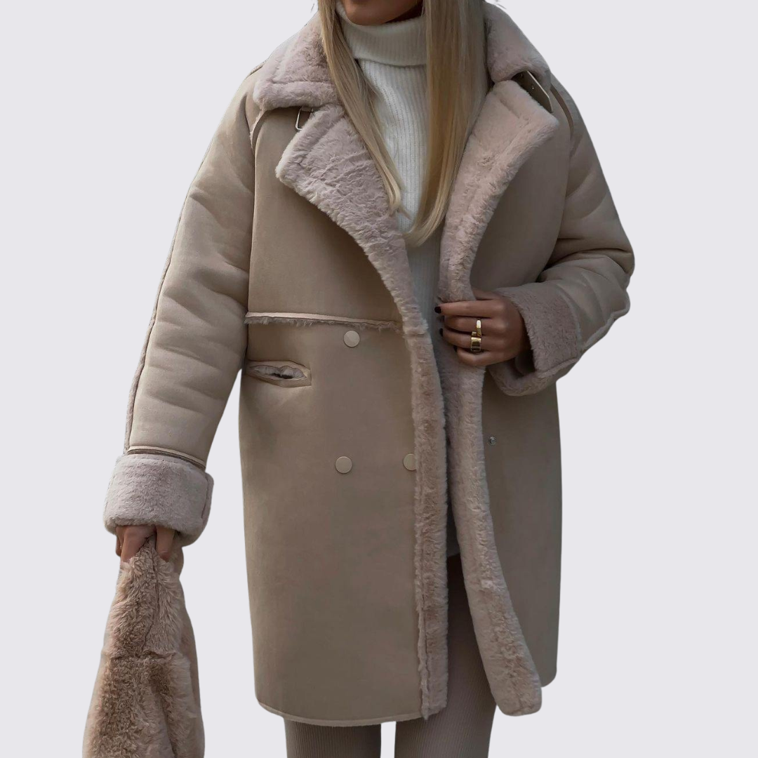 Damefrakke med revers – Dobbeltknappet frakke – Teddyforet