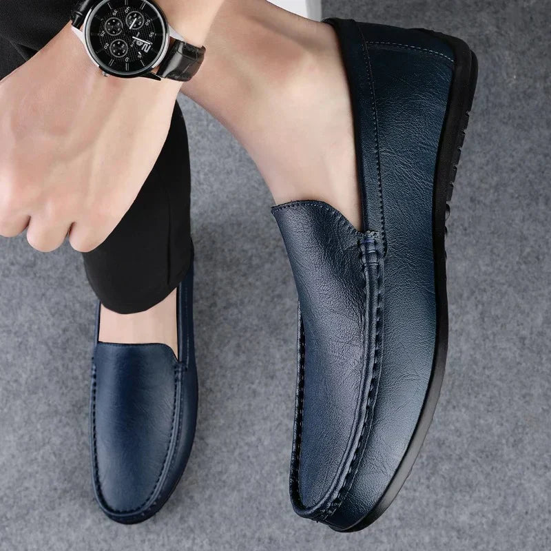 Sublime Læderslippers til Stilfulde Øjeblikke