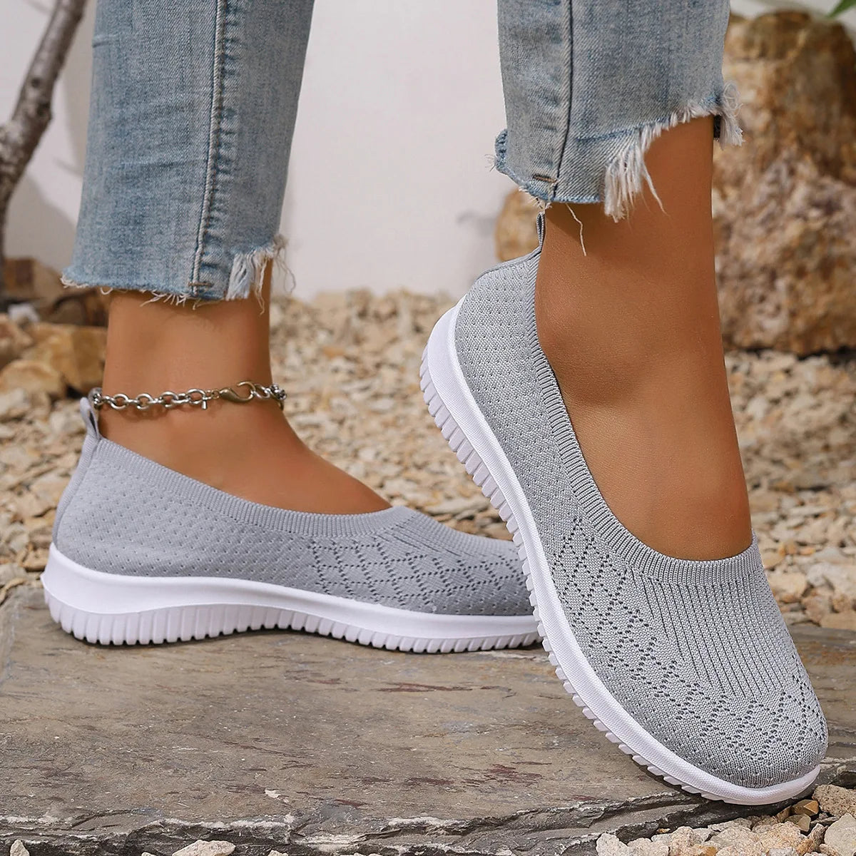 Stickade Slip-On Skor för Dam - Elena Modell