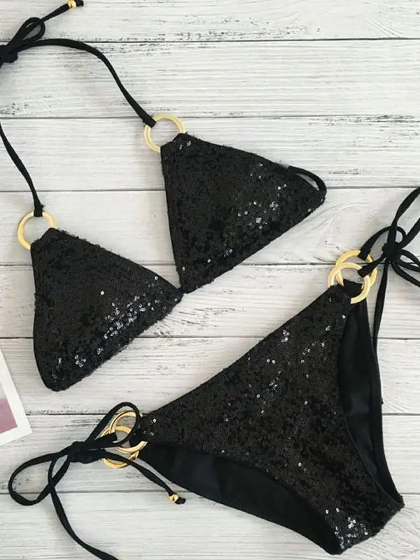 Snyggt bikini set för kvinnor med paljetter i guld och push-up bh